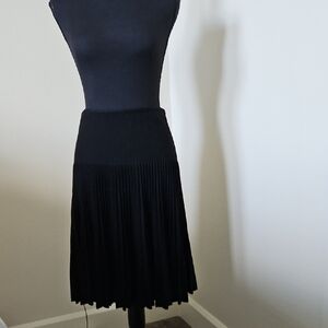 Valentino Black Pleated Midi Skirt